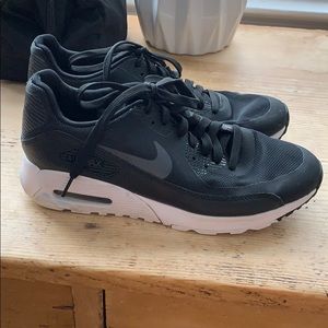 Nike Air Max Sneakers